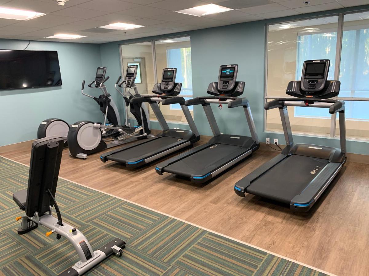 Holiday Inn Express & Suites Wilmington West - Medical Park By Ihg Zewnętrze zdjęcie