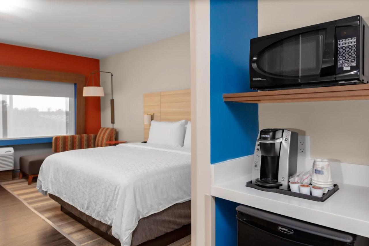 Holiday Inn Express & Suites Wilmington West - Medical Park By Ihg Zewnętrze zdjęcie