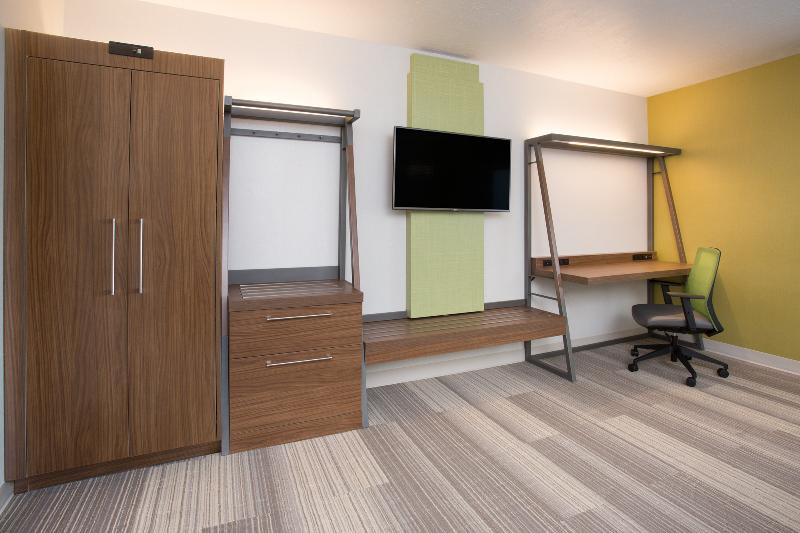 Holiday Inn Express & Suites Wilmington West - Medical Park By Ihg Zewnętrze zdjęcie